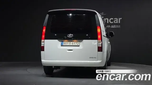 Hyundai Staria 2022 — Photo 4/20