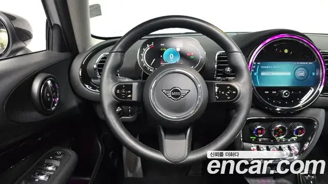Mini Cooper Clubman 2024 — Photo 14/20