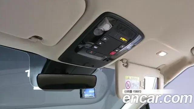 Kia Carnival 2022 — Фото 20/20