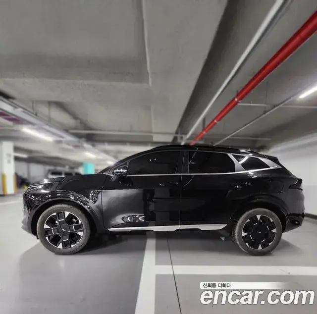 Kia Sportage 2025 — Фото 2/16