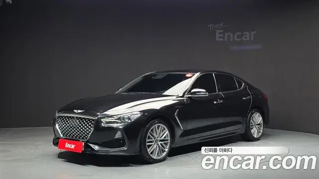 Genesis G70 2020 — ფოტო 2/20