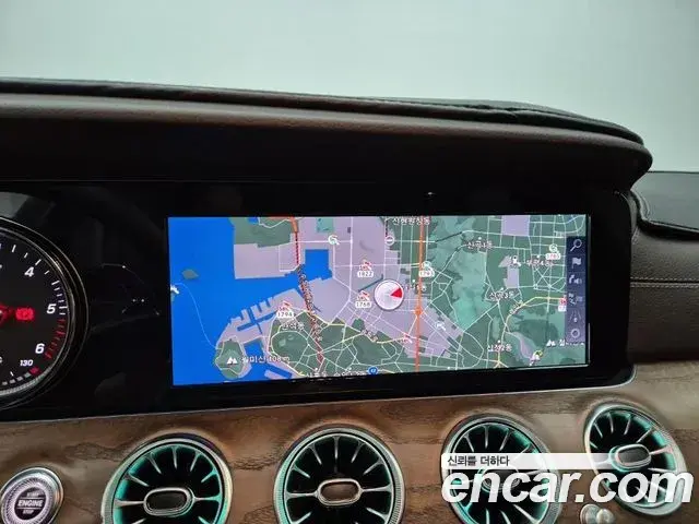 Mercedes-Benz E-Class 2019 — Фото 14/18