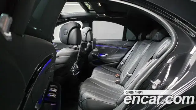 Mercedes-Benz S-Class 2019 — Фото 12/20