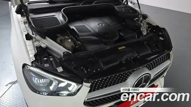 Mercedes-Benz GLE-Class 2020 — Фото 6/20
