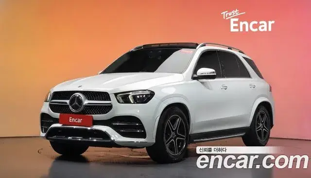 Mercedes-Benz GLE-Class 2020 — Фото 1/20