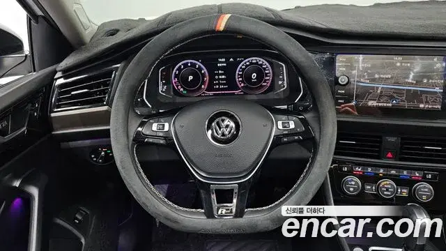 Volkswagen Jetta 2021 — Фото 13/20