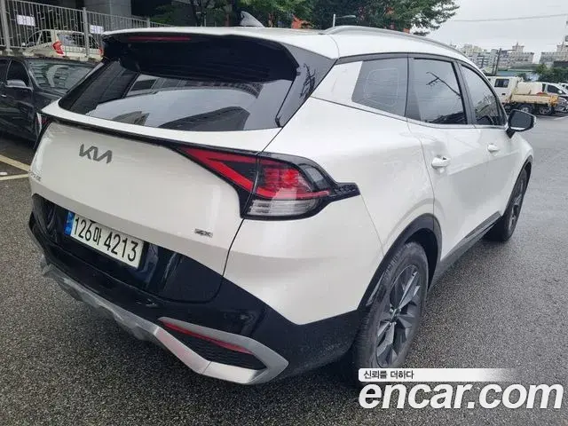 Kia Sportage 2022 — Фото 5/20