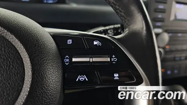 Hyundai Staria 2022 — Photo 12/33