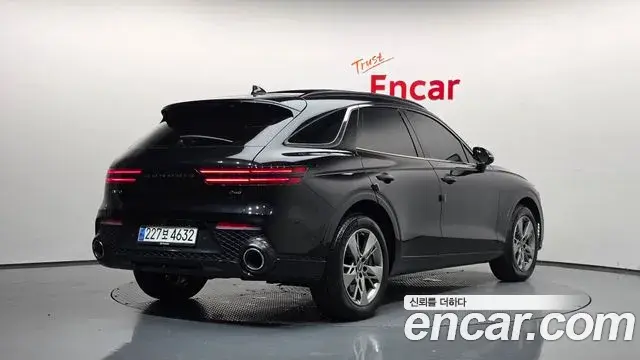 Genesis GV70 2023 — Şəkil 13/37