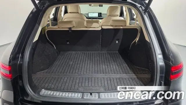Genesis GV70 2023 — Şəkil 10/37
