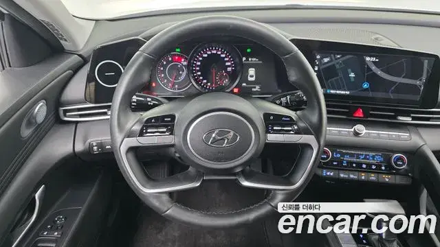 Hyundai Avante 2020 — Photo 14/20