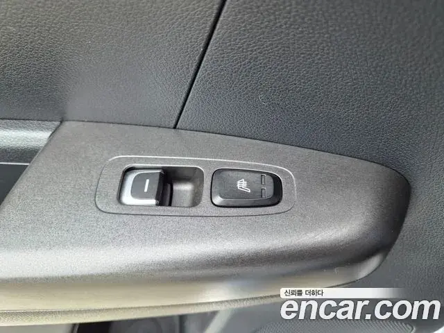 Kia Sportage The Bold 2020 — Фото 13/20