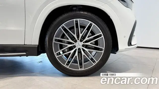 Mercedes-Benz GLE-Class 2026 — Фото 4/20