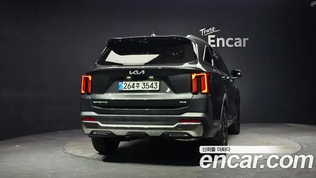 Kia Sorento 2025 — Фото 4/20