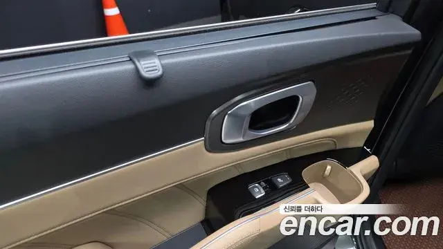 Kia Sorento 2025 — Фото 19/20