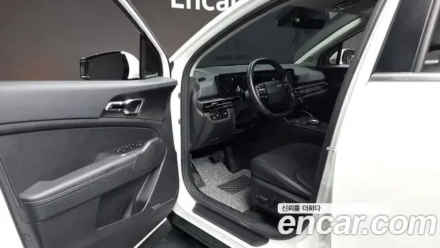 Kia Sportage 2025 — Фото 10/20