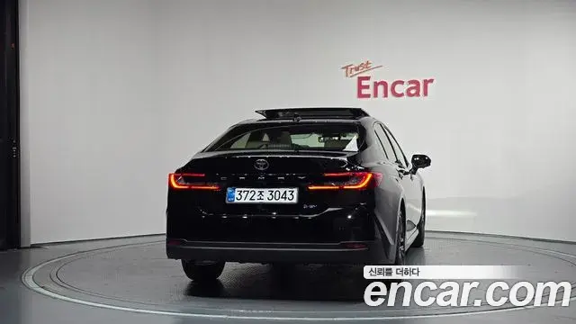 Toyota Camry 2026 — Şəkil 12/20