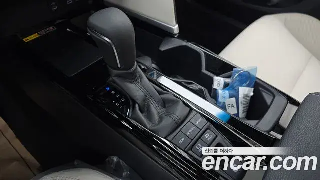 Toyota Camry 2026 — Şəkil 4/20