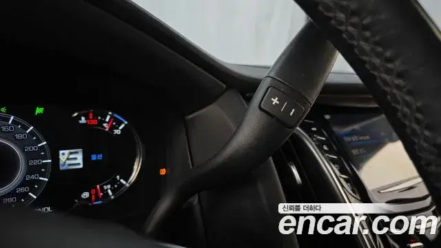 Cadillac Escalade 2019 — ფოტო 3/20