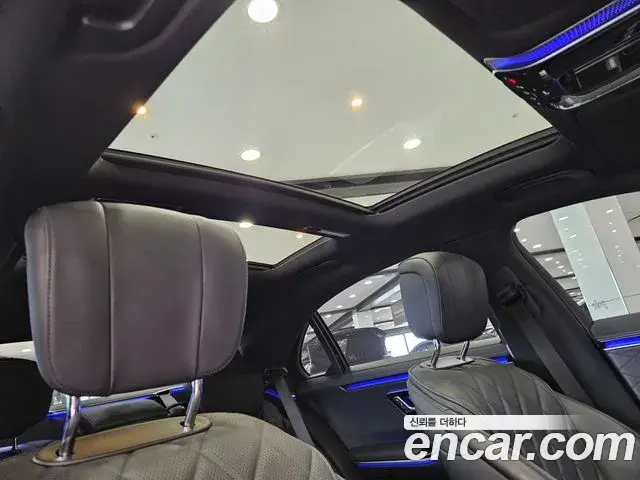 Mercedes-Benz S-Class 2023 — Фото 15/17