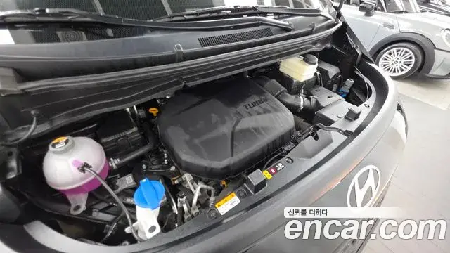 Hyundai Staria 2025 — ფოტო 2/30