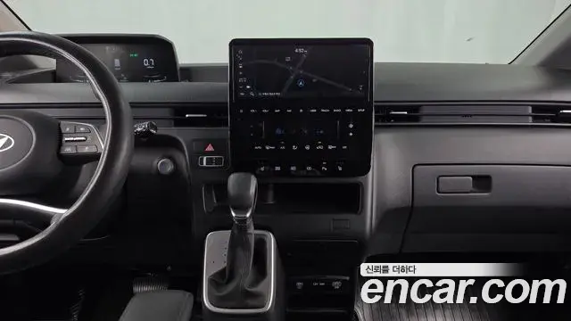 Hyundai Staria 2025 — ფოტო 26/30