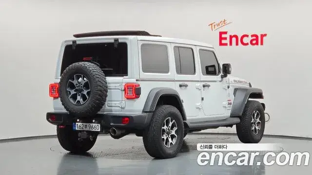 Jeep Wrangler 2020 — Фото 1/20