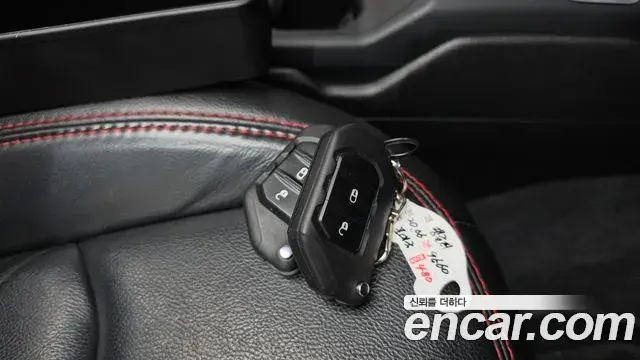Jeep Wrangler 2020 — Фото 14/20
