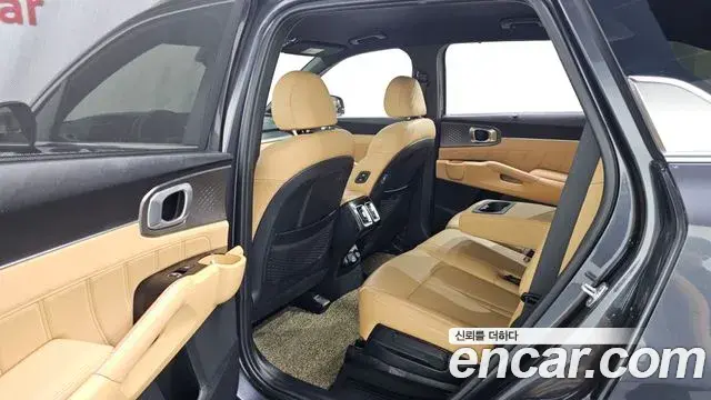 Kia Sorento 2021 — Photo 12/20