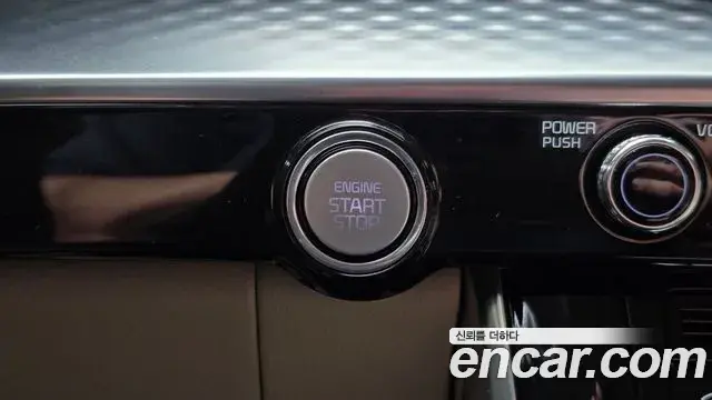 Kia Carnival 2022 — Фото 18/20
