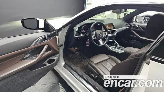 BMW 4 Series 2022 — Фото 10/20