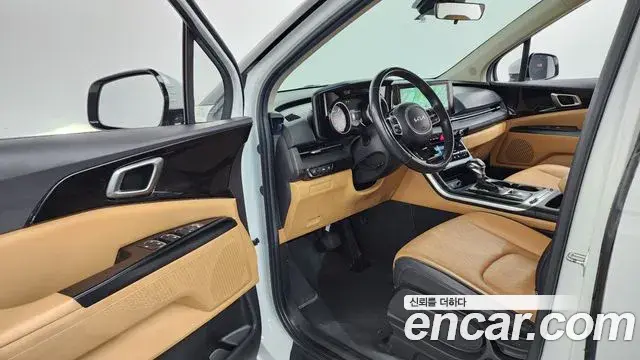 Kia Carnival 2023 — ფოტო 20/20
