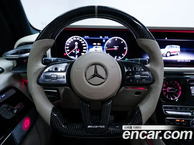 Mercedes-Benz G-Class 2023 — ფოტო 8/20