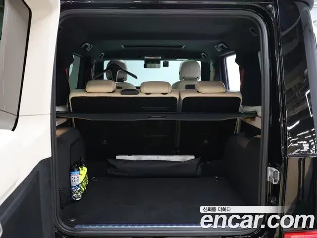 Mercedes-Benz G-Class 2023 — ფოტო 13/20