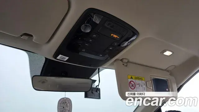 Kia Carnival 2020 — Photo 18/20