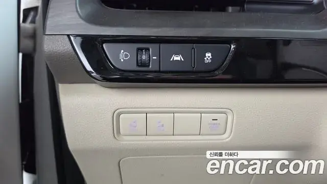 Kia Carnival 2020 — Photo 20/20