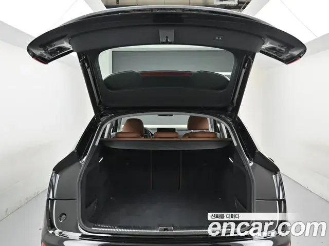 Audi Q5 2023 — Photo 20/20