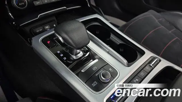 Kia Stinger 2020 — Фото 9/20