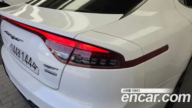 Kia Stinger Meister 2020 — Photo 7/34