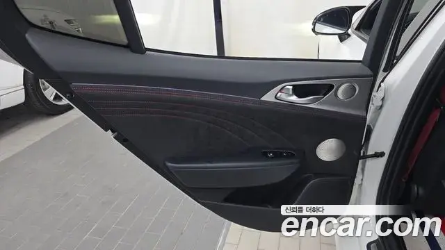 Kia Stinger Meister 2020 — Photo 27/34