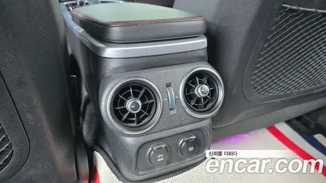 Kia Stinger Meister 2020 — Photo 8/34