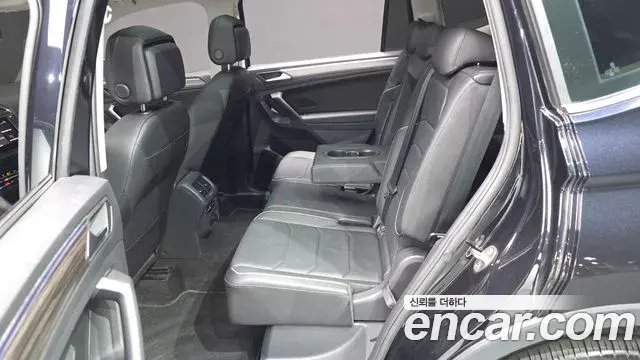 Volkswagen Tiguan Allspace 2022 — ფოტო 12/20
