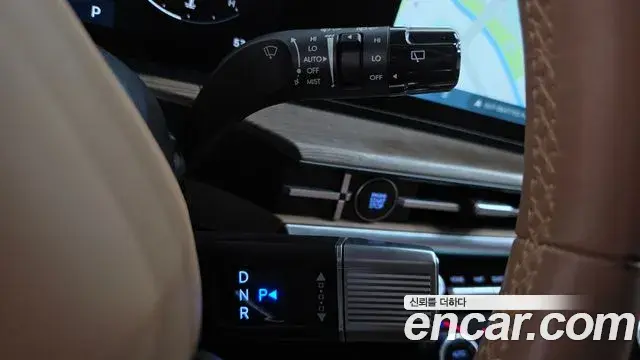Hyundai Santa Fe 2024 — Photo 9/20