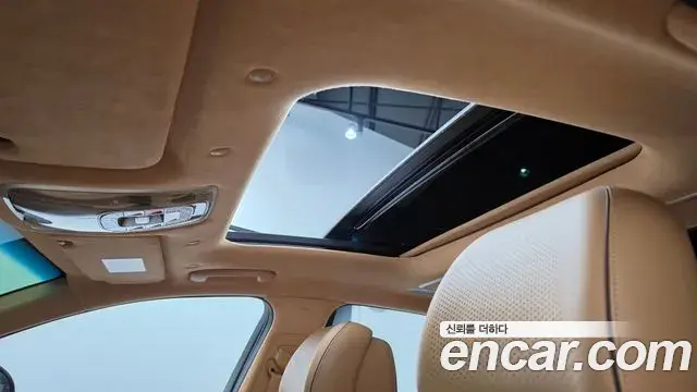 Genesis G90 2022 — Фото 18/20