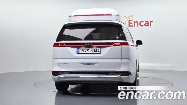 Kia Carnival 2022 — Фото 4/20