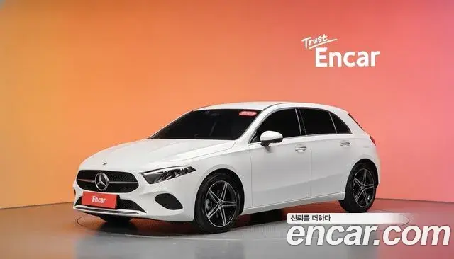 Mercedes-Benz A-Class 2024 — Фото 1/20