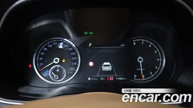 Genesis GV80 2021 — Photo 6/20