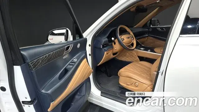 Genesis GV80 2021 — Photo 8/20