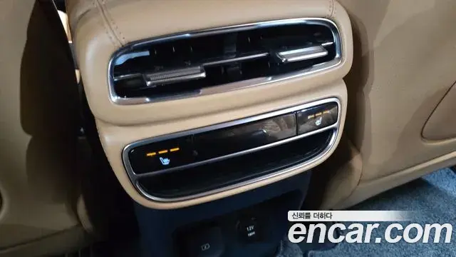 Genesis GV80 2021 — Photo 19/20