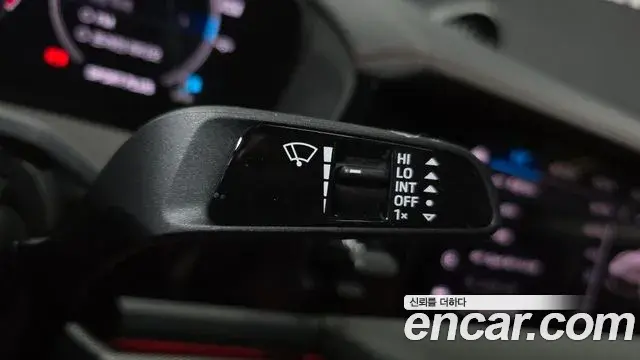 Porsche Panamera 2025 — Şəkil 4/36